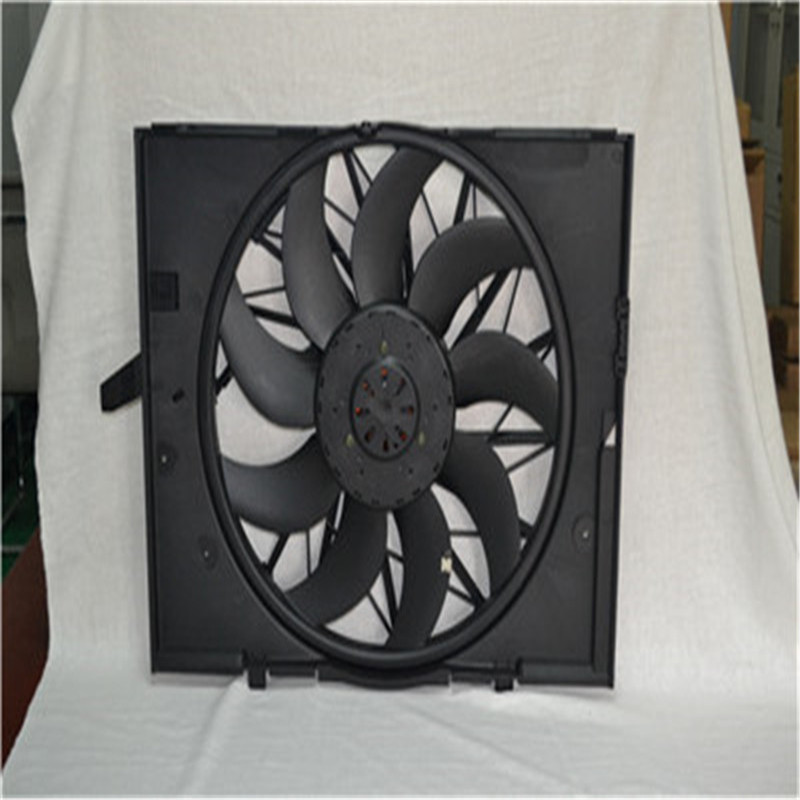 Ανεμιστήρας ψυγείου Για BMW E60 OEM # 17427543282